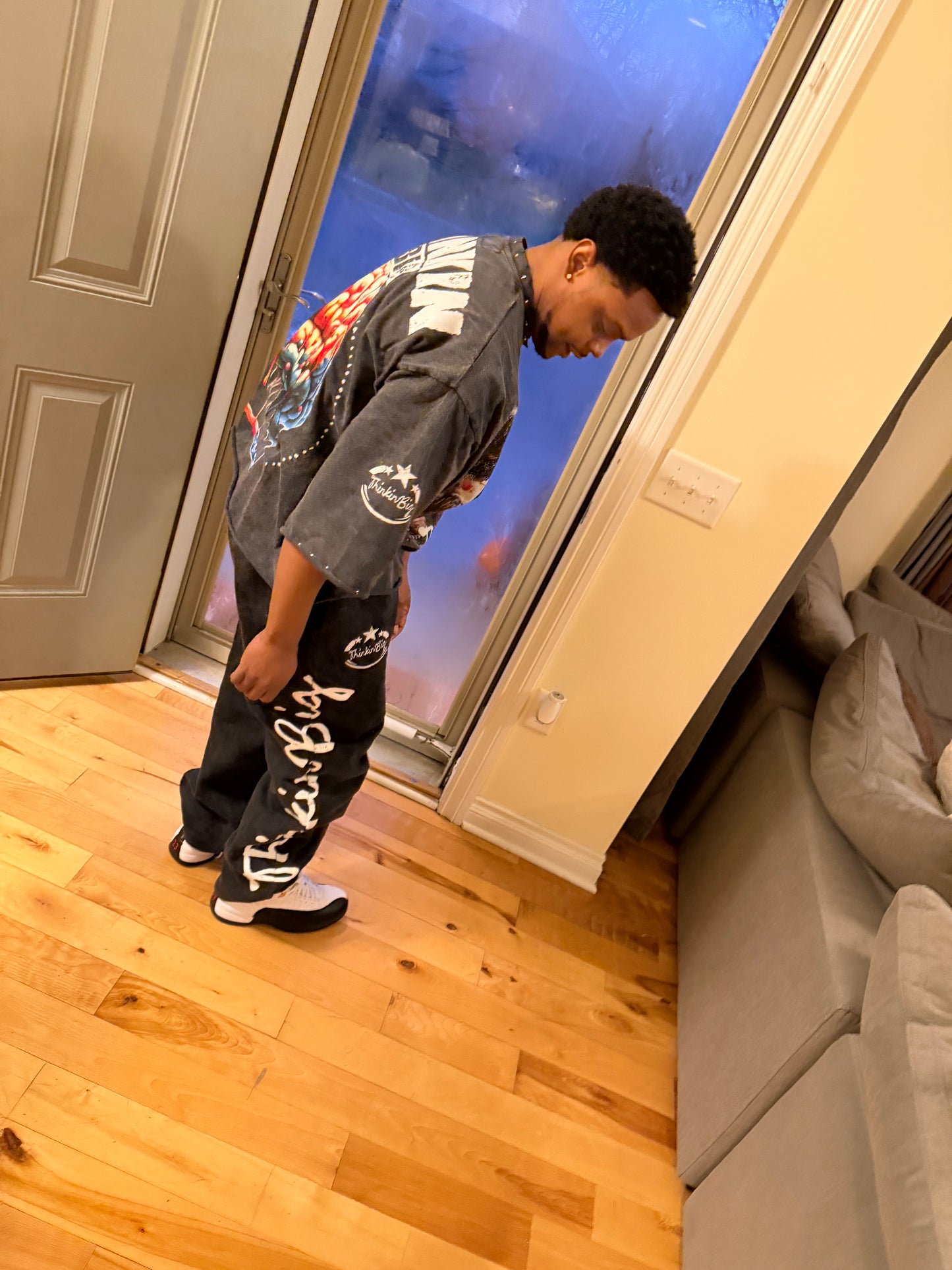 Seeing is believing top and bottom